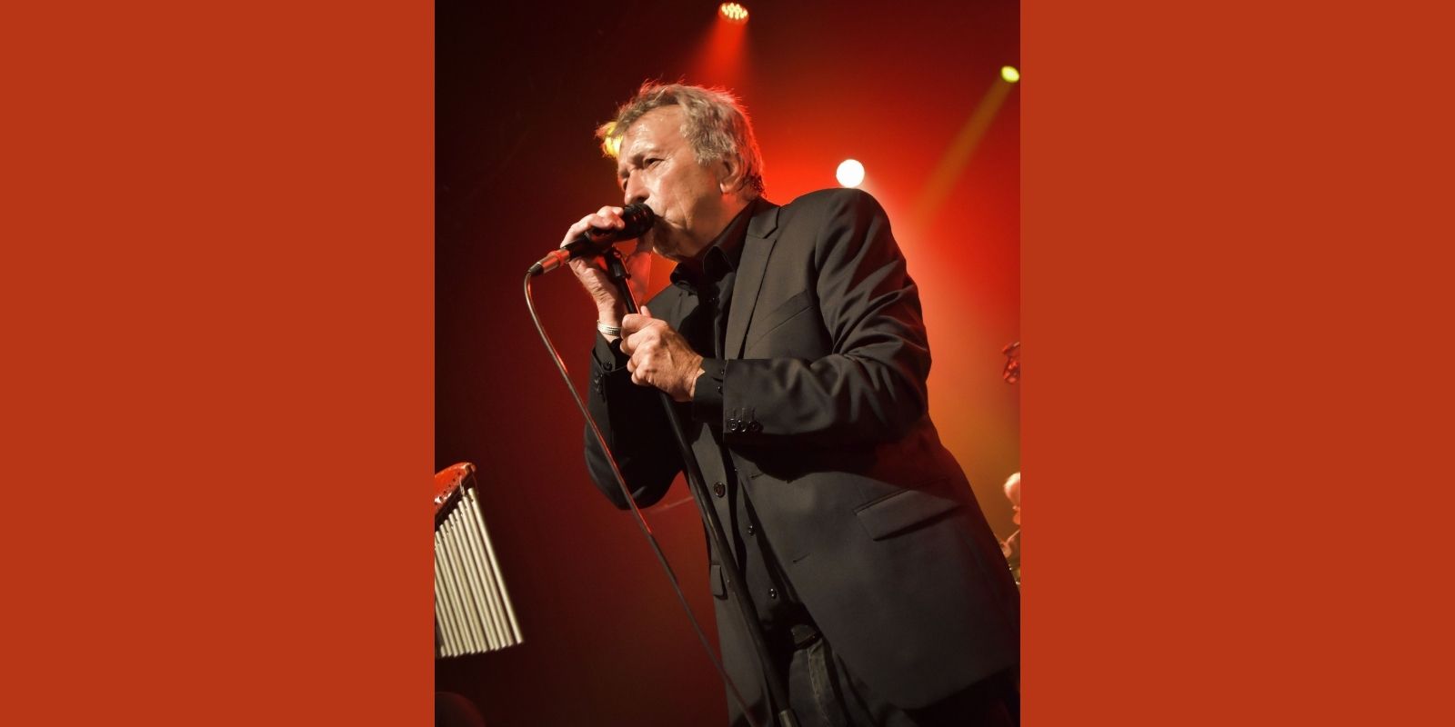 D’UNE OMBRE A L’AUTRE CHANTE FRANCIS CABREL